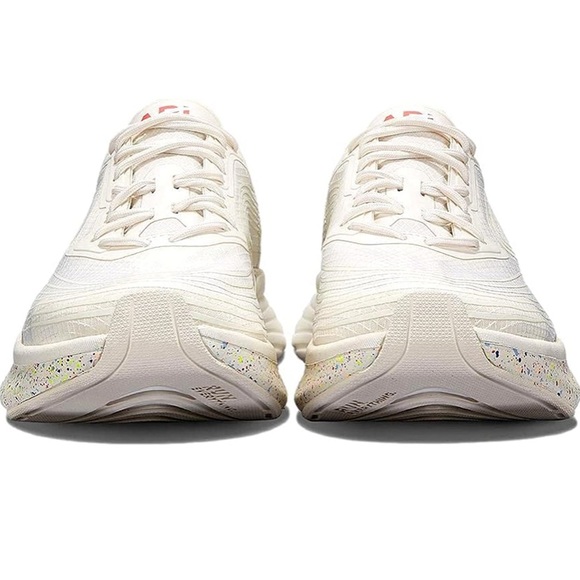 APL Streamline - Picture 2 of 13